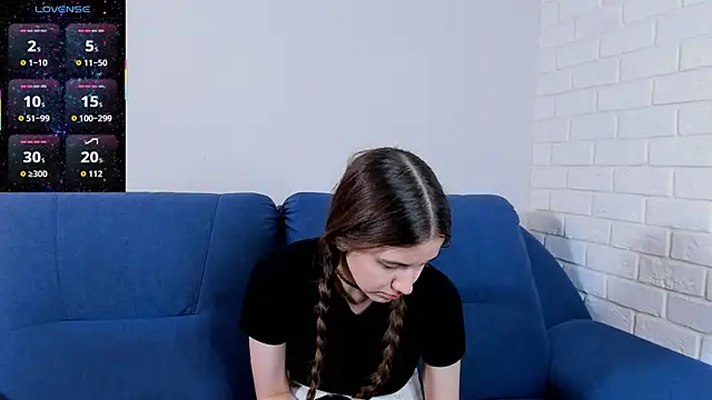 LucettaAdy's Live XXX Chat