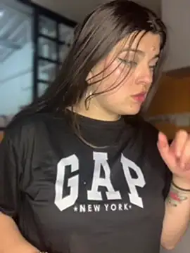 Chat XXX en directo de Scarletts_Boobs