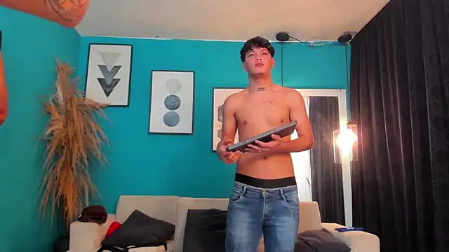 دردشة Oficial_KingOfHeavens الجنسية المباشرة