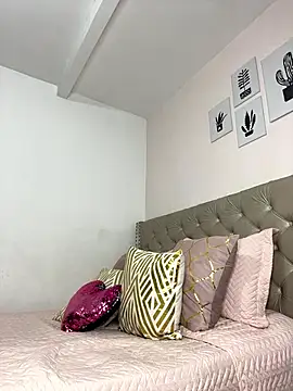 ImAlicee Adlı Modelin Canlı XXX Sohbeti