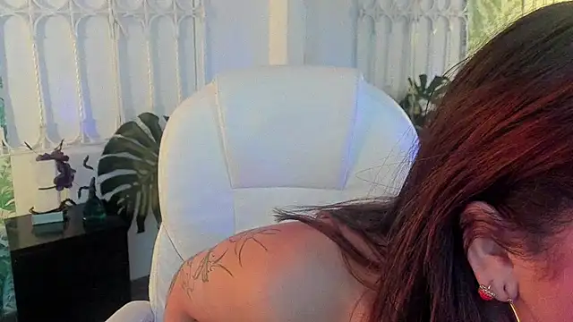 Онлайн чат XXX cute_hollywood