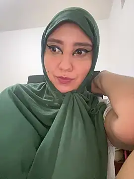 hannahayat: онлайн-секс-чат