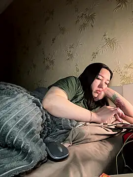 Naughtbaby_2025 – Live XXX-chat