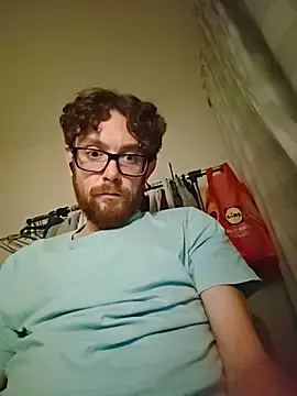 MPlays4u's Webcam Show