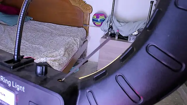 แชท XXX สดของ gyda_bahiana