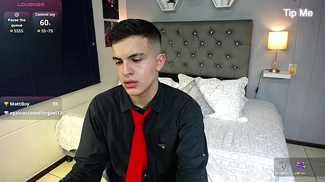 Czat XXX na żywo – massimo_greco_