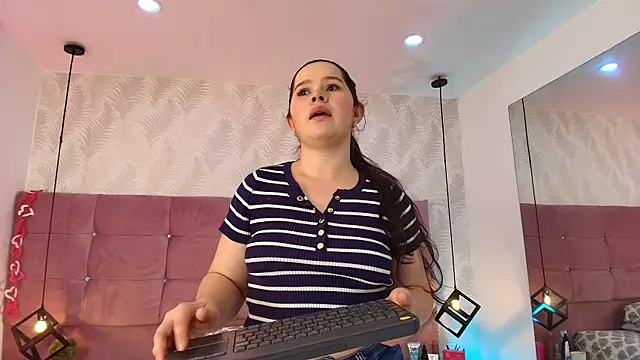 Angela_Pintofg: απευθείας συνομιλία ΧΧΧ