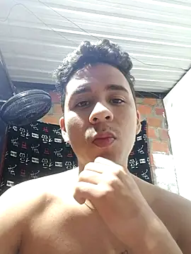 Zoe_axxelll Webcam Show