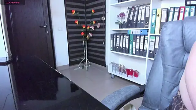 lisa2018 live XXX chat