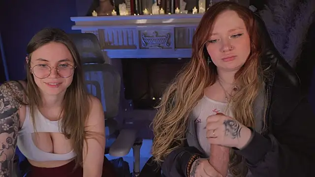 _AnnaStark_: απευθείας συνομιλία ΧΧΧ