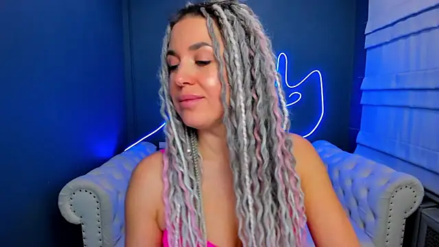 rock_n_roxyn Live XXX chat