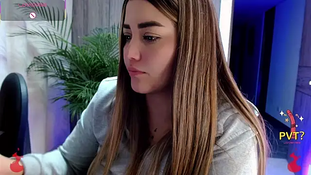 Lucia_star__'s Live XXX Chat