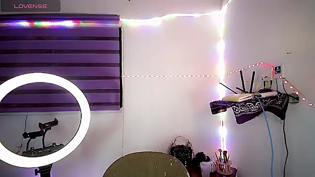 lucyangel_11 Show Webcam