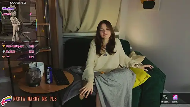 Dilara_xBaby Chat XXX in diretta