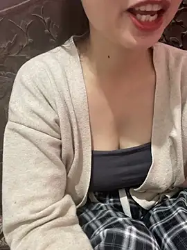 Thu_yaha Adlı Modelin Canlı XXX Sohbeti