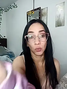 YaraDuarteen Live XXX chat