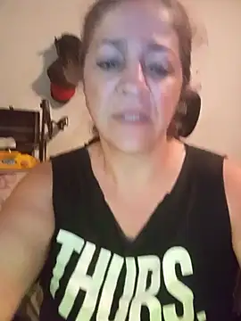 LAPOTRA_04's Live XXX Chat