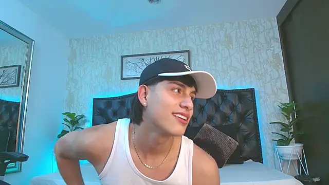 Lander_Cruz 即時 XXX 聊天