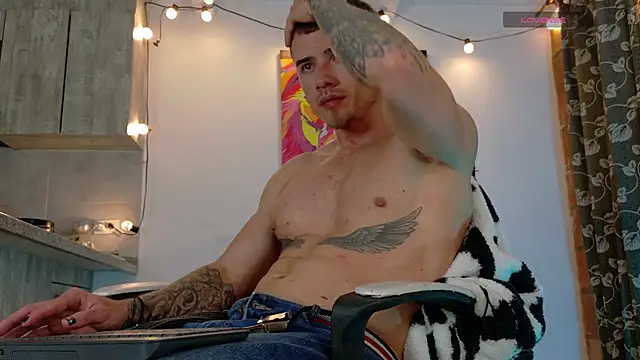 Ryannblue07's Live XXX Chat