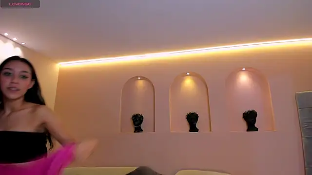 Chat +18 de AmaliaCrus ao vivo