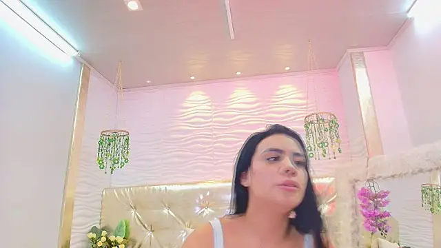 دردشة alanna_blaze الجنسية المباشرة