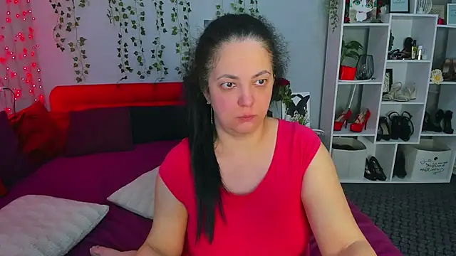 DarlingMilf Chat XXX in diretta