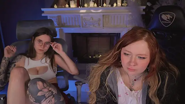 دردشة _AnnaStark_ الجنسية المباشرة