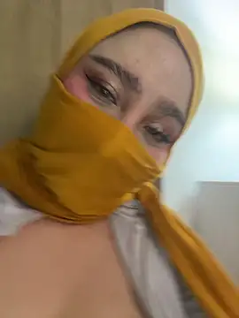 amaal_ Adlı Modelin Web Kamerası Şovu