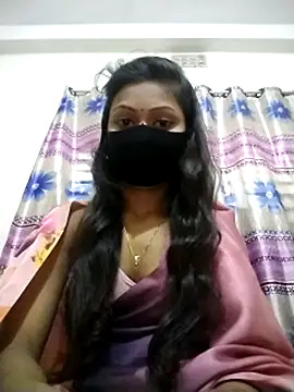 Nadia-2's Webcam Show