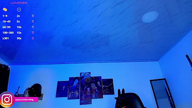 Nicorobinn live XXX chat