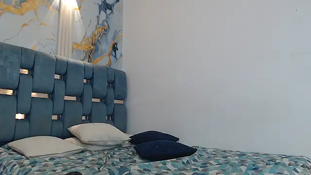 PRETTY_FEM Show Webcam