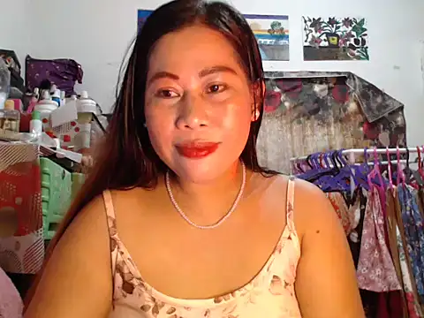 exotic_filipina_beauty Adlı Modelin Canlı XXX Sohbeti