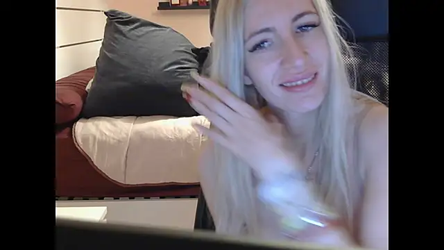 Czat XXX na żywo – BarbieBlondieGirl