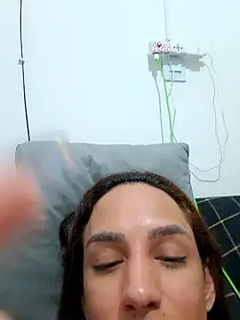 ofjuliaa's Live XXX Chat