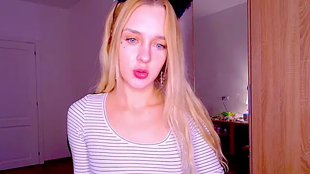 sailormoon666_'s Webcam Show