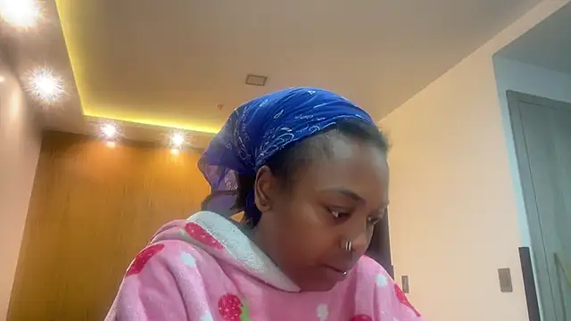 ChocolateCakeQueenn Live XXX chat