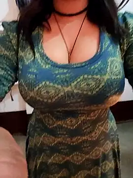 XXX chat uživo modela husa_Malikaa