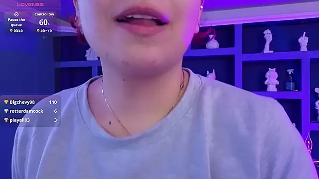 littlee_red's Live XXX Chat