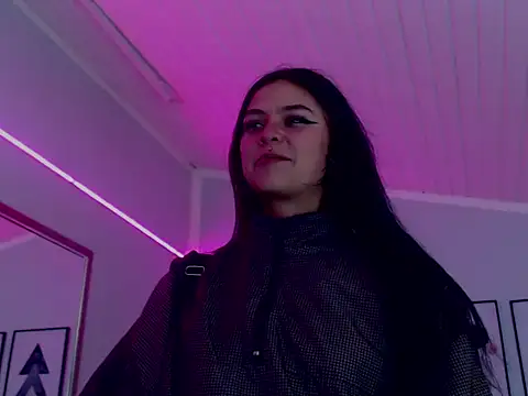 Chat XXX en directo de KikiVelvet