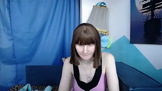 cornflower_mm Adlı Modelin Canlı XXX Sohbeti