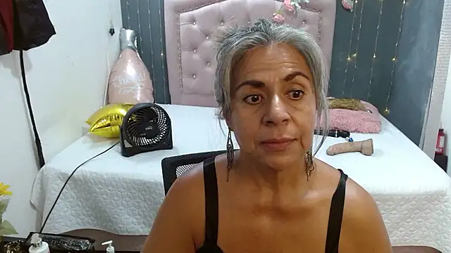 lalisha_96's Live XXX Chat