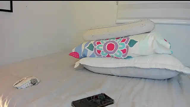 Annie_Velas_ 라이브 XXX 채팅