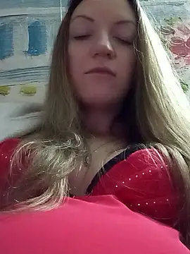 KattyLuuu: απευθείας συνομιλία ΧΧΧ