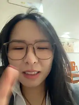 xixiya888's Live XXX Chat