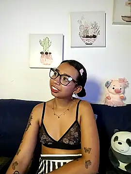 Chat XXX en directo de Suzanelee1