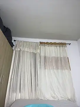 katthyasmitth Adlı Modelin Canlı XXX Sohbeti