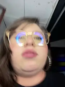 Kitty_Bms_'s Live XXX Chat