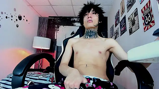 Show de webcam de koryu_skull