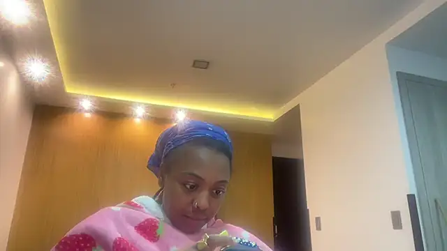 ChocolateCakeQueenのライブXXXチャット