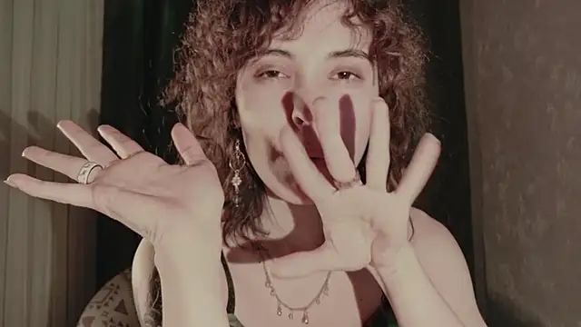 Dizer_clopy: онлайн-секс-чат